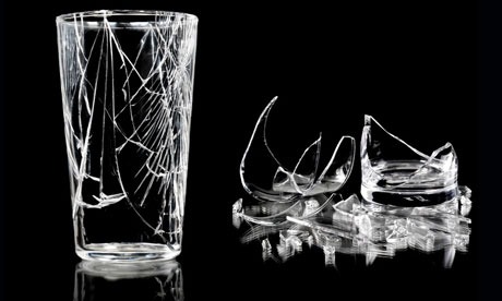 Entropi, sadece fiziksel bir kavram değil; aynı zamanda zamanın yönünü, düzenin geçiciliğini ve doğanın evrimsel yasalarını anlatan derin bir ilkedir. Her şey zamanla daha düzensiz hale gelir; çünkü doğanın en temel eğilimi enerjiyi yaymak ve dengeye ulaşmaktır.