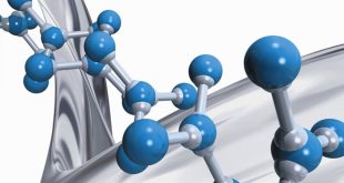 Molekül, evrenin düzenini anlamanın temel kavramlarından biridir. Atomların bir araya geliş biçimi, yalnızca kimyanın değil, tüm doğanın davranışını belirler. Bir damla suda milyarlarca molekül vardır; her biri, yaşamın sürekliliğini sağlayan görünmez birer kahramandır.