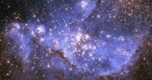 Uzay, hem sonsuzluğun hem de insan merakının sembolüdür. Orada zaman, mesafe ve gerçeklik kavramları farklı işler. İnsanoğlu uzayı keşfederken aslında kendini, varlığını ve sınırlarını da keşfetmektedir.