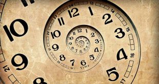 Zaman nedir? Ne tamamen somut, ne tamamen soyut; ne yalnızca fiziksel, ne yalnızca ruhsaldır. O, varoluşun akışı, değişimin ölçüsü, yaşamın ritmidir. Belki de zamanı anlamanın tek yolu, onunla savaşmak yerine, onunla uyum içinde yaşamayı öğrenmektir.