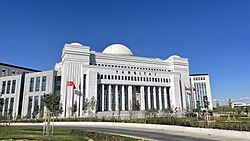 Yargıtay, sadece temyiz mahkemesi olarak değil, aynı zamanda hukuk sisteminin bütünlüğünü koruyan bir rehber organ olarak değerlidir.