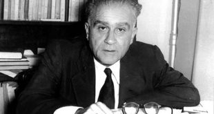 Ahmet Hamdi Tanpınar, şiirleri, romanları, öyküleri ve denemeleriyle Türk edebiyatında benzersiz bir yer edinmiş; zaman, bilinç, medeniyet ve kimlik gibi konularda derin estetik yorumlar sunmuş bir düşünürdür.