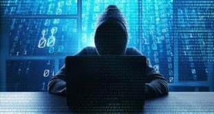 Hackerlar, bilgisayar ve internet teknolojilerinin gelişiminde önemli rol oynamış bir topluluktur. Ancak hacker kavramı, yalnızca yasa dışı aktivitelerle özdeşleştirilmemelidir. Beyaz şapkalı hackerlar, teknoloji ve siber güvenlik alanındaki ilerlemelerin öncüsü olurken; siyah şapkalı hackerlar, toplumsal ve ekonomik riskleri artırır.