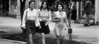 Afganistan tarihi, antik uygarlıklardan modern döneme kadar uzanan zengin ve karmaşık bir geçmişe sahiptir. Coğrafi konumu ve stratejik önemi, tarih boyunca hem büyük imparatorlukların hem de modern güçlerin ilgisini çekmiştir.