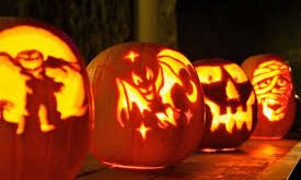 Cadılar Bayramı’nda oyulan ve içine ışık konan balkabakları, aslında İrlanda ve İskoç halk kültüründen gelen Jack O’Lantern adlı bir efsaneden doğmuştur.