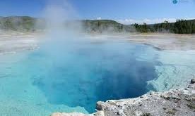 Kaplıcalar, hem doğal bir şifa kaynağı hem de dinlenme ve turizm açısından önemli birer değerdir. Mineralli ve sıcak suları sayesinde bedensel rahatsızlıklara iyi gelirken, stres ve yorgunluğu azaltarak ruh sağlığını da destekler.