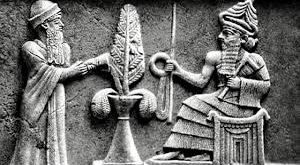 Sümer mitolojisi, insanlık tarihinin en eski inanç ve anlatı sistemlerinden birini oluşturur. Tanrılar hiyerarşisi, kozmogonisi, yaratılış mitleri ve kahramanlık destanlarıyla Sümer mitolojisi, yalnızca Mezopotamya kültürünün temelini oluşturmakla kalmamış; sonraki Doğu Akdeniz uygarlıkları için de belirleyici bir referans noktası olmuştur.