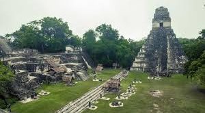 Maya uygarlığı, gelişmiş tarım teknikleri, karmaşık sosyal yapısı, bilimsel bilgi birikimi ve dini ritüelleri ile tarih öncesi Amerika’nın en önemli uygarlıklarından biridir.