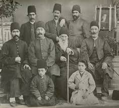 Dunbuliler, tarih sahnesinde fazla görünür olmasalar da, Anadolu’nun etnik ve kültürel mozaiğinde yer alan köklü bir topluluktur. Tarım ve hayvancılıkla geçinen, kabile temelli örgütlenmesi olan Dunbuliler, tarih boyunca diğer topluluklarla etkileşimde bulunmuş ve kültürel izlerini günümüze taşımıştır. Gelecek araştırmalar, Dunbulilerin tarihî ve kültürel mirasını daha ayrıntılı ortaya koyacaktır.