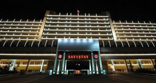 Sayıştay, Türkiye’de kamu yönetiminin mali disiplinini koruyan, hesap verebilirliği sağlayan ve kamu kaynaklarının etkin kullanılmasını güvence altına alan anayasal bir yüksek denetim organıdır.