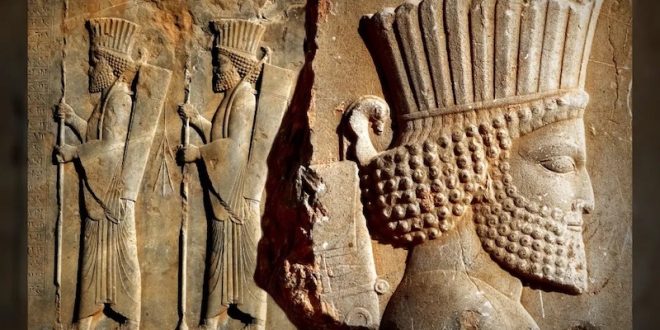 Pers tarihi, yalnızca bir imparatorluklar silsilesi değil; aynı zamanda dünya medeniyetinin en köklü ve etkili kültürel miraslarından biridir.