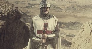 Tapınak Şövalyeleri, Fransız şövalye Hugues de Payens öncülüğünde dokuz şövalye tarafından kurulmuştur.