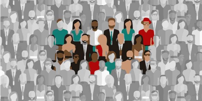 Günümüz dünyasında “kitle” kavramı, özellikle kitlesel iletişim araçları, sosyal medya ve global etkileşimler bağlamında yeniden tanımlanmıştır: