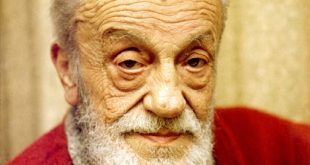 Necip Fazıl Kısakürek (1904–1983), Türk edebiyatının önemli şair, yazar, düşünür ve fikir adamı olarak tanınır.