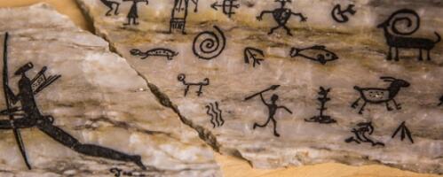 Antropoloji, insanı anlamaya yönelik en kapsamlı bilimlerden biridir. Biyolojik özelliklerimizden kültürel pratiklerimize, geçmiş uygarlıklardan bugünün toplumsal dinamiklerine kadar uzanan geniş bir alanı kapsar.