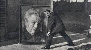 Giacomo Balla, modern yaşamın hızını ve enerjisini sanata taşıyan en yenilikçi sanatçılardan biridir. Hareket ve zaman kavramlarını görsel bir dile dönüştürmedeki ustalığı, onu Fütürizm akımının vazgeçilmez isimlerinden biri yapmıştır. Günümüzde Balla, modern ve soyut sanatın gelişimine yön veren öncü sanatçılar arasında değerlendirilmektedir