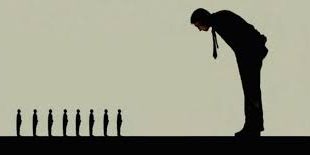 Sonuç olarak özgüven ve kibir arasındaki fark, bireyin kendisini ve çevresini nasıl algıladığıyla ilgilidir. Özgüven, sağlıklı bir benlik algısı ve başkalarına saygı ile birlikte gelir; kibir ise aşırı ben merkezcilik ve başkalarını küçümseme ile karakterizedir. Bireyler, özgüven ile kibir arasındaki dengeyi doğru kurarak hem kendi hayatlarını hem de sosyal ilişkilerini olumlu yönde şekillendirebilir.