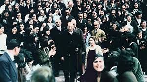 Sonuç olarak laiklik, özgürlük, eşitlik ve toplumsal barışın sağlanmasında önemli bir ilkedir. Farklı inanç ve düşüncelere sahip bireylerin birlikte yaşayabildiği, adil ve demokratik bir toplumun temel dayanaklarından biri olarak kabul edilir.