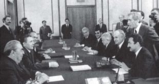 1967 Ankara–Moskova Ekonomik ve Teknik İşbirliği Antlaşması, Türkiye’nin sanayileşme tarihinde kritik bir yere sahiptir. Bu antlaşma, hem Türkiye–Sovyetler Birliği ilişkilerinde yumuşama sağlamış hem de Türkiye’nin ağır sanayi altyapısının oluşmasına önemli katkılar sunmuştur. Günümüzde dahi bazı tesislerin temelinde bu işbirliğinin izleri görülmektedir.