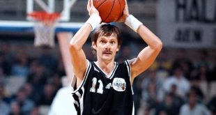 Sergey Bazareviç’in basketboldaki mirası, istatistiklerden ya da kupalardan ibaret değildir. O, oyunun nasıl oynanması gerektiğini bilen, genç nesillere bu bilinci aktaran bir basketbol insanıdır. Rus basketbolunun Avrupa sahnesindeki saygınlığında onun gibi isimlerin katkısı büyüktür.
