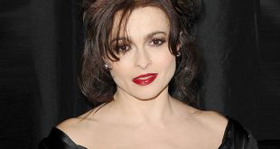 Helena Bonham Carter, kariyeri boyunca cesur rol seçimleri, dramatik derinlik ve sahnede yaratıcı risk alma yeteneği ile tanınan bir oyuncudur. Onun performansları, izleyicilere sadece bir karakteri değil, aynı zamanda bir duyguyu, bir estetiği ve bir deneyimi aktarır.