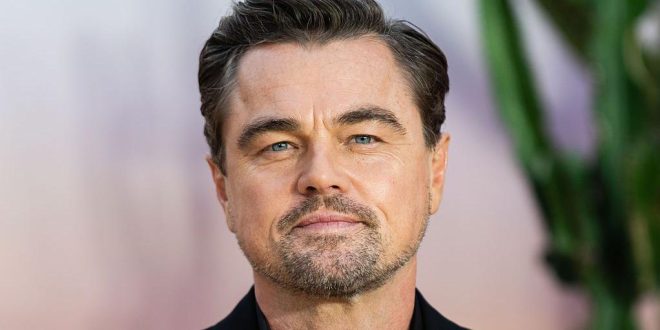 Leonardo DiCaprio, özel hayatını medyadan uzak tutmayı tercih eden bir aktördür. Sanat, denizcilik ve doğa koruma projelerine ilgisiyle bilinir. Ayrıca, film yapımcılığı ve yönetmenlik alanında da çeşitli projelerde yer alarak sinema sektörüne katkı sağlamaktadır.
