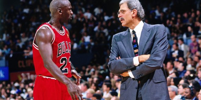 Phil Jackson, sadece kazandığı kupalarla değil, basketbola kazandırdığı bakış açısıyla da kalıcı bir iz bıraktı. Süper yıldızlarla dolu takımları yönetme becerisi, egoları dengeleme yeteneği ve zihinsel güce verdiği önem, onu spor tarihinin en özgün liderlerinden biri hâline getirdi.