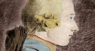Marquis de Sade, rahatsız edici ve sarsıcı eserleriyle edebiyatın sınırlarını zorlayan bir yazardır. Onu anlamak, yalnızca uç noktadaki anlatılarını değil, özgürlük, iktidar ve ahlak üzerine yönelttiği radikal soruları da ciddiye almayı gerektirir. Bu yönüyle de Sade, hâlâ tartışılan, kışkırtıcı ve etkisi süren bir düşünür ve edebiyatçı olarak varlığını korumaktadır.