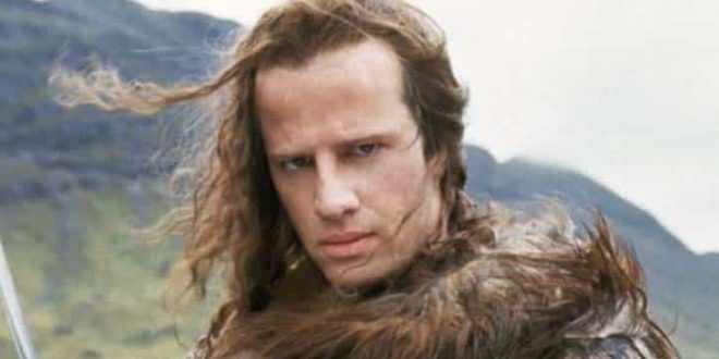 Christopher Lambert, özel hayatını büyük ölçüde medyadan uzak yaşamayı tercih eden bir oyuncudur. Birkaç kez evlilik yapmış ve çocukları bulunmaktadır. Sinema kariyeri boyunca, aksiyon ve fantastik türlerdeki performanslarıyla daha çok ön plana çıkmıştır.