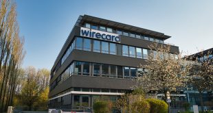 Wirecard, bir dönem Avrupa’nın fintech yıldızı olarak görülürken, tarihin en büyük muhasebe skandallarından biriyle çökmüştür. Şirketin hikâyesi, finansal şeffaflık, etik yönetim ve etkili denetim mekanizmalarının ne kadar vazgeçilmez olduğunu açıkça ortaya koymaktadır.
