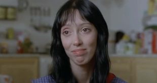 Shelley Duvall kimdir? sorusunun cevabı yalnızca “bir oyuncu” olmakla sınırlı değildir. O, Hollywood’un kalıplarını zorlayan, cesur rolleriyle iz bırakan ve sinema tarihine özgün bir imza atan sanatçılardan biridir.
