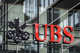 UBS Group AG, İsviçre merkezli ve dünya çapında faaliyet gösteren bir finansal hizmetler ve yatırım bankacılığı şirketidir. Köklü bir tarihe sahip olan banka, özel bankacılık, varlık yönetimi, yatırım bankacılığı ve kurumsal finans alanlarında hizmet vermektedir.