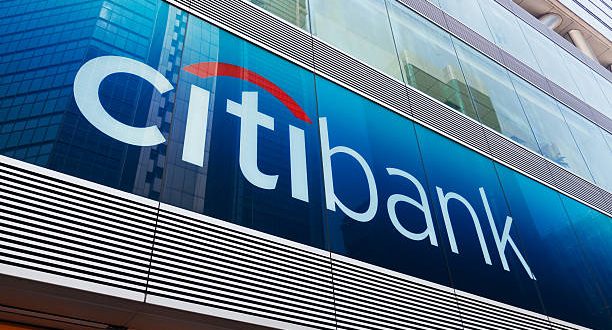 Citibank, 1812 yılında kurulan ve günümüzde Citigroup çatısı altında faaliyet gösteren küresel bir banka ve finansal hizmetler kurumudur. Bireysel ve kurumsal bankacılık, yatırım bankacılığı ve küresel finansal hizmetler alanlarında faaliyet gösterir.