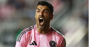 Luis Suárez, başarıları ve tartışmalarıyla futbolun en unutulmaz karakterlerinden biridir. Sahadaki tutkusu, gol sezgisi ve kazanma arzusu sayesinde modern futbolun en etkili forvetleri arasında yerini almış, adını futbol tarihine kalıcı olarak yazdırmıştır.