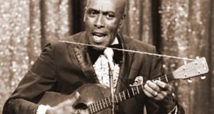 Scatman Crothers, Hollywood’un ve müzik dünyasının sessiz ama etkisi büyük efsanelerinden biridir. Oyunculuk, seslendirme ve müzik alanlarındaki katkıları, onu sanat tarihinin özel isimlerinden biri hâline getirmiştir.