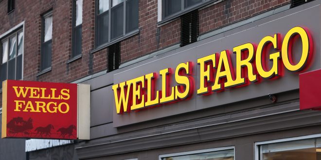 Wells Fargo, 1852 yılında Kaliforniya’da kurulan ve günümüzde Amerika’nın en büyük bankalarından biri olan finansal hizmetler şirketidir. Bireysel ve kurumsal bankacılık, mortgage, sigorta ve yatırım hizmetleri sunar.