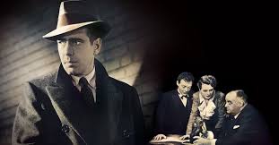 Filmdeki görsel öğeler, karakterlerin ruh hallerini yansıtarak, noir estetiğini güçlendirir. Özellikle, karanlık arka planlar, karakterlerin yaşadığı çelişkili içsel dünyayı simgeler. Kameranın karakterleri çevreleriyle nasıl ilişkilendirdiği, onları hem fiziksel hem de psikolojik olarak “sıkıştıran” bir yapı oluşturur.