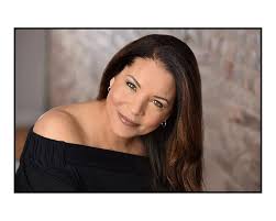 Her ne kadar uzun soluklu bir filmografiye sahip olmasa da Traci Wolfe, sinema tarihinde özellikle Lethal Weapon serisinin unutulmaz karakterlerinden biri olarak anılmaktadır. Oyunculuğu, dönem sinemasının ruhunu yansıtan önemli örnekler arasında yer alır.