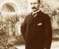 Ragnar Sohlman, İsveçli bir mühendis, iş insanı ve özellikle Nobel ödüllerinin temellerini atan bir figür olarak tanınır. 20. yüzyılın başlarında bilim ve teknoloji dünyasında önemli bir yer edinmiş olan Sohlman, aynı zamanda ünlü kimyager Alfred Nobel'in en yakın arkadaşlarından biridir.