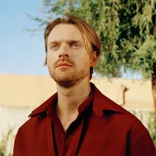 Finneas, gelecekte müzik kariyerinde daha da büyümeyi hedeflemektedir. Hem kendi solo projeleri hem de başka sanatçılarla olan işbirlikleriyle müzik dünyasında derin bir etki bırakmayı planlamaktadır. Kendisinin prodüksiyon becerileri, onu pek çok genç sanatçının tercih ettiği prodüktör yapmıştır. Gelecekte, daha fazla hit şarkı ve albüm ile karşımıza çıkacağı kesindir.