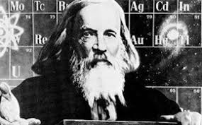 Mendeleyev, eğitim hayatına Rusya’da başlamış ve St. Petersburg Üniversitesi’nde kimya eğitimi almıştır. 1856 yılında mezuniyetinin ardından, çeşitli okullarda kimya dersleri vermiş ve 1867 yılında profesörlük unvanını almıştır. Mendeleyev'in bilimsel çalışmalarının çoğu, kimya ve özellikle elementlerin özellikleri üzerine odaklanmıştır. Ancak, en bilinen başarısı, periyodik tablonun oluşturulmasıdır.