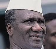 Ahmed Sékou Touré, 1984 yılında ABD’de geçirdiği bir ameliyat sırasında hayatını kaybetti. Ölümünün ardından ülkede askerî darbe gerçekleşti ve yeni bir siyasi dönem başladı.
