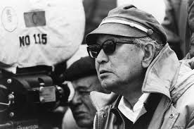 Akira Kurosawa, Martin Scorsese, George Lucas ve Steven Spielberg gibi birçok ünlü yönetmene ilham vermiştir. Doğu ve Batı sineması arasında bir köprü kurarak evrensel hikâye anlatımının gücünü göstermiştir.