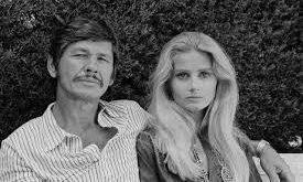 Jill Ireland, klasik Hollywood döneminin zarafetini temsil eden isimlerden biridir. Oyunculuğunun yanı sıra güçlü duruşu, ailesine olan bağlılığı ve hastalıkla verdiği mücadele sayesinde ilham veren bir figür olarak anılmaktadır.