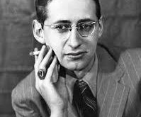 Robert Bloch, korku edebiyatının klasik isimleri arasında anılmaktadır. Psikolojik gerilim türünün gelişmesinde önemli rol oynamış, modern korku yazarlarına ilham kaynağı olmuştur. Özellikle karakter temelli korku anlayışı, günümüz thriller romanlarının temel taşlarından biri haline gelmiştir.