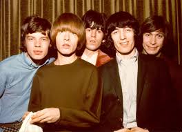 The Rolling Stones, rock müziğin en uzun süreli ve en etkili gruplarından biridir. Şarkılarındaki evrensel temalar, grubun eserlerinin her yaştan dinleyiciye hitap etmesini sağlamıştır. "Paint It Black", "Angie", "Sympathy for the Devil", "Start Me Up" ve "Gimme Shelter" gibi şarkıları, sadece müzik dünyasında değil, pop kültürde de önemli bir yer edinmiştir.