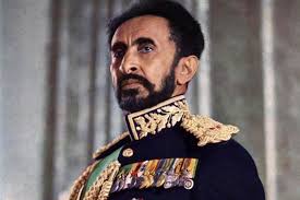 Haile Selassie, Afrika bağımsızlık mücadelesinin sembol isimlerinden biri olarak kabul edilir. Modernleşme çabaları, uluslararası diplomasiye katkıları ve sömürgeciliğe karşı duruşu ile tarihte önemli bir yer edinmiştir.