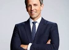 Seth Adam Meyers, 28 Aralık 1973 tarihinde Evanston, Illinois'de doğdu. Mizaha olan ilgisi, lise yıllarına kadar uzanır. Northwestern Üniversitesi'nden mezun olduktan sonra, Meyers, New York'a taşınarak kariyerine komedyen olarak adım attı. Kısa süre sonra, Upright Citizens Brigade Theatre’da sahne almaya başladı ve burada aldığı sahne tecrübeleri, ona büyük bir fırsat sundu.