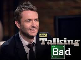 Talking Bad, aslında bir dizi değil, Breaking Bad üzerine yapılan bir talk-show programıdır. Program, her bir bölümünün ardından yayınlanarak, Breaking Bad’in sonrasındaki haftalarda dizinin önemli anlarını tartışmak, karakterlerin evrimini irdelemek ve prodüksiyon sürecini keşfetmek amacıyla izleyiciyle buluşur.