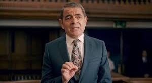 Man vs. Bee, başrol karakterinin bir evde karşılaştığı ve onun hayatını altüst eden bir arı ile olan mücadelesini konu alır. Bu basit hikaye, izleyiciye günlük yaşamın ne kadar çılgın bir hal alabileceği ve sıradan olayların bile ne kadar eğlenceli hale gelebileceği üzerine düşündürüyor.